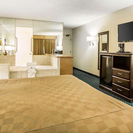 California Inn And Suites 베이커즈필드 외부 사진