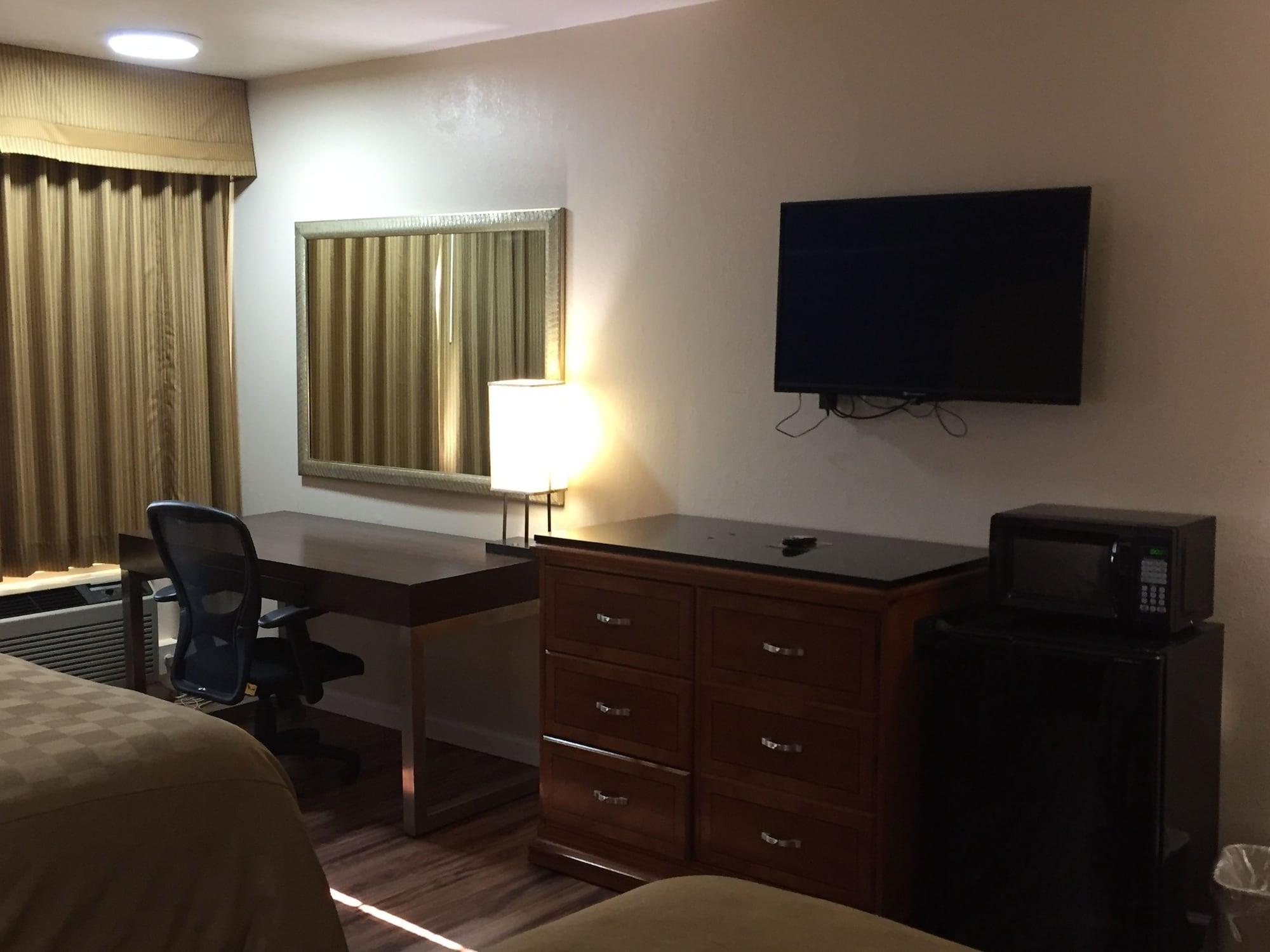 California Inn And Suites 베이커즈필드 외부 사진