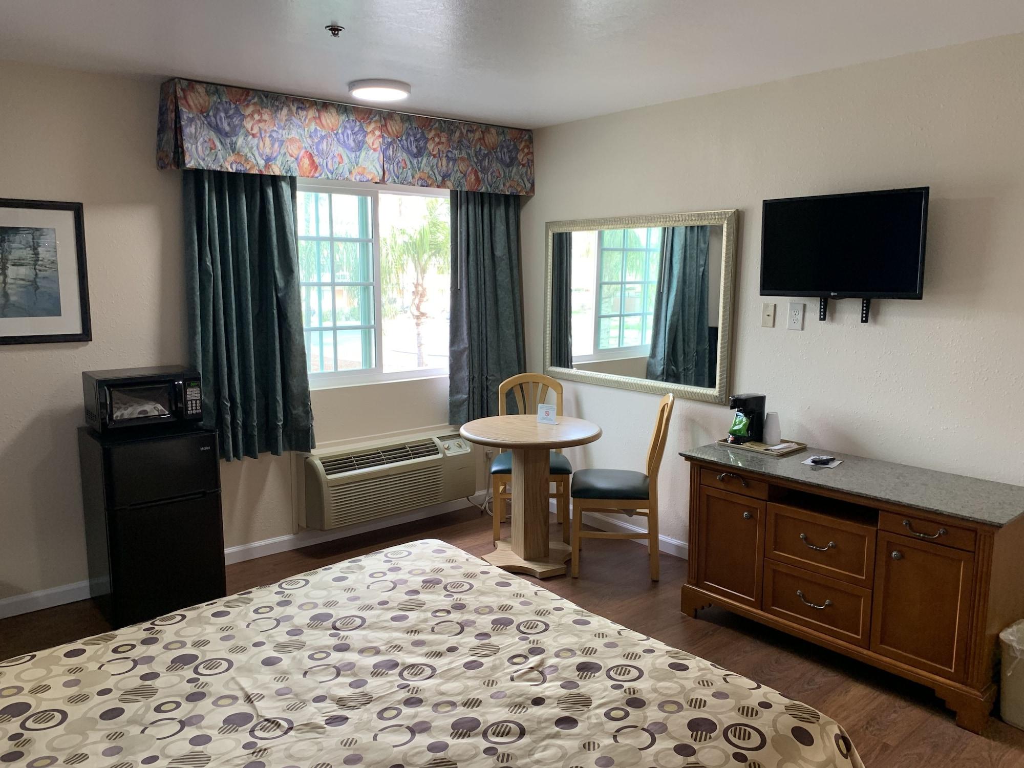 California Inn And Suites 베이커즈필드 외부 사진