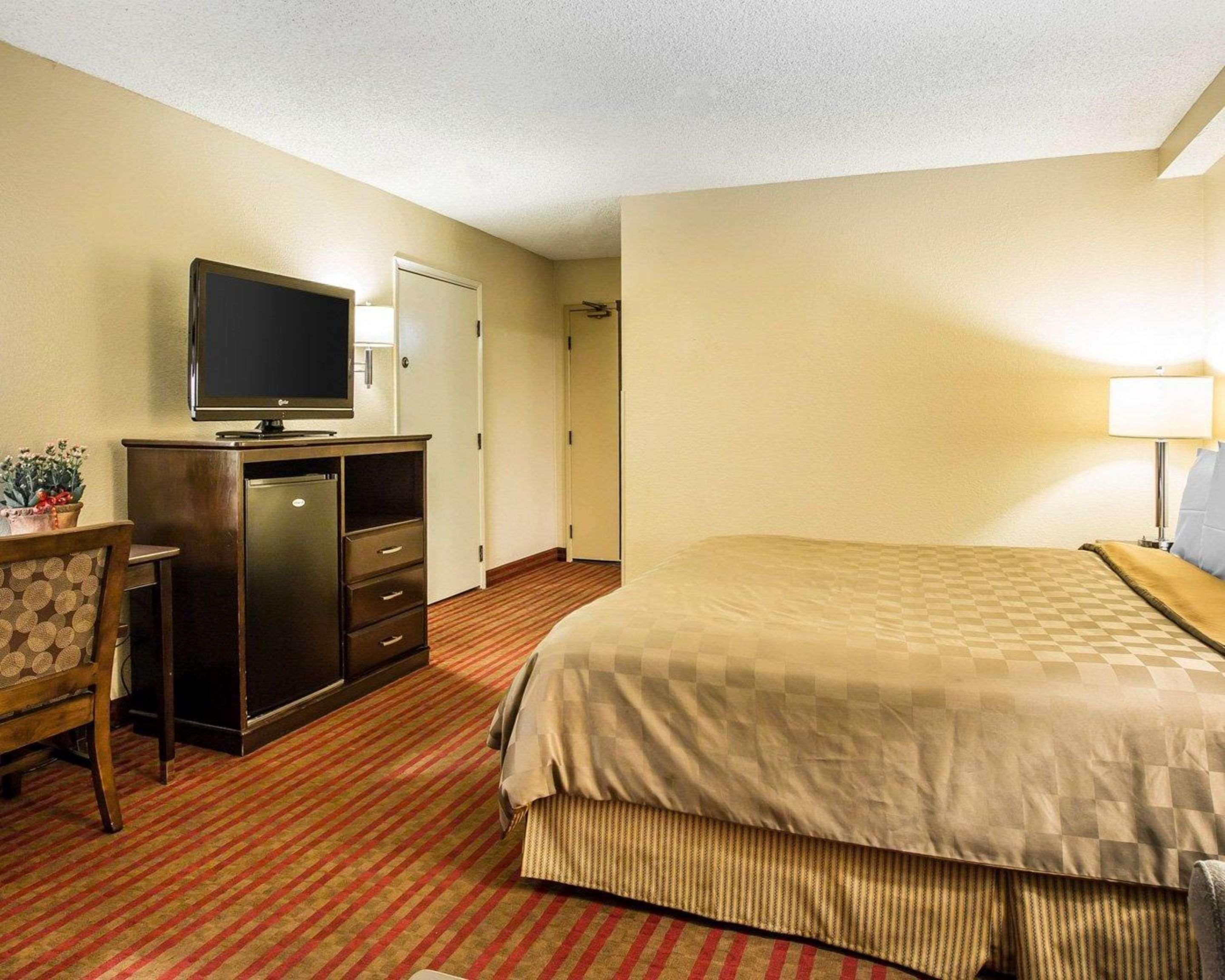California Inn And Suites 베이커즈필드 외부 사진
